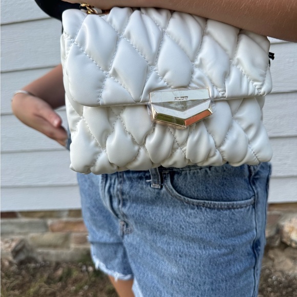 Aldo NWT White Quilted Shoulder/Crossbody Bag - Picture 1 of 7